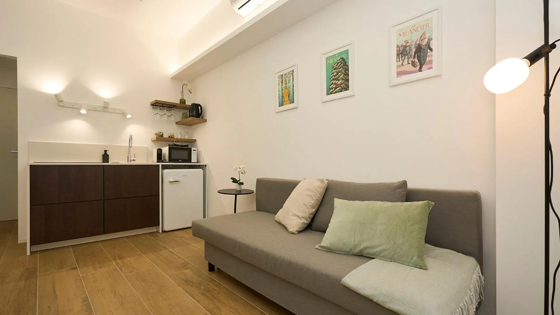 Duomo 10 Min - Cozy With Netflix & Wifi Apartment Milan Italy