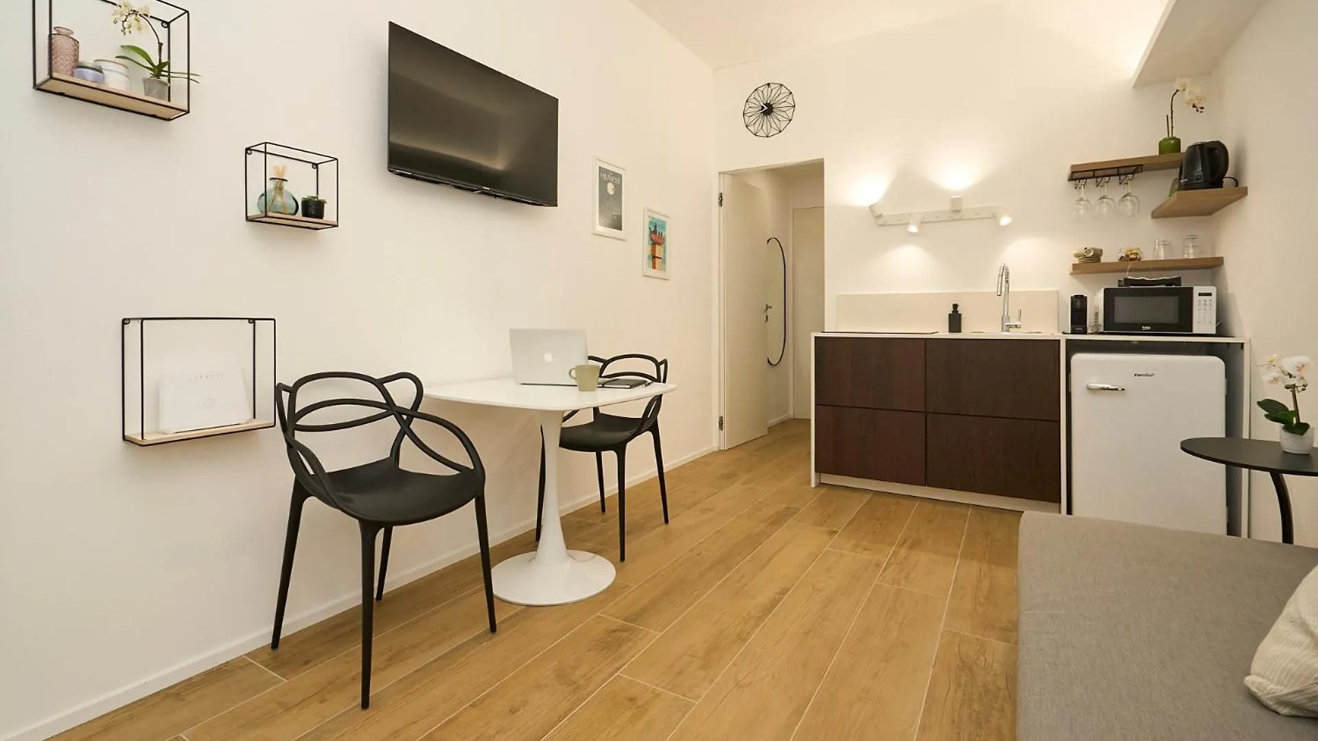 Duomo 10 Min - Cozy With Netflix & Wifi Apartment Milan